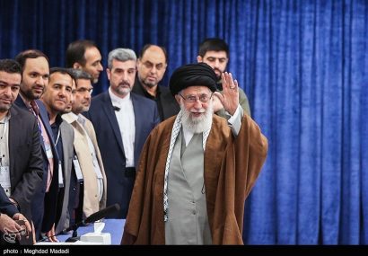 رهبر انقلاب اسلامی جمهوری اسلامی ایران به خود خواهد بالید و افتخار خواهد کرد