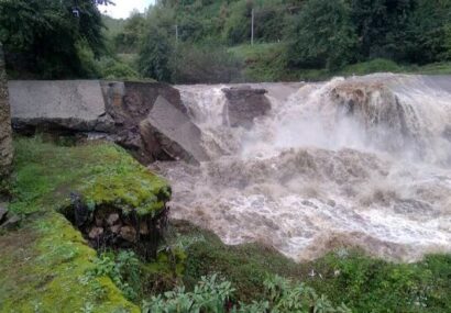 آماده باش مدیریت بحران گیلان طی بارش فردا/ استقرار اکیپ ها در نقاط خطرآفرین