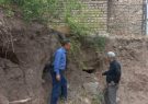 کشف چند گور باستانی هنگام خاکبرداری در رودبار