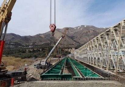 پیشرفت ۸۵ درصدی ساخت پل سفیدرود در شهرستان رودبار