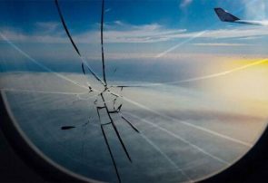 فرود اضطراری پرواز عسلویه-رشت در اهواز به علت شکستن شیشه هواپیما!