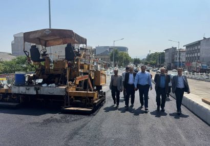 آغاز عملیات گسترده روکش آسفالت و بهسازی معابر اصلی و فرعی در مناطق پنج‌گانه شهری