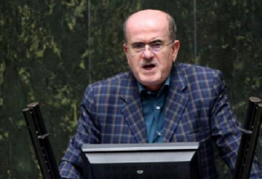 دو موضوع فاضلاب و پسماند را در گیلان حل کنید | به جان فقرا افتاده و یارانه آنها را حذف کردید