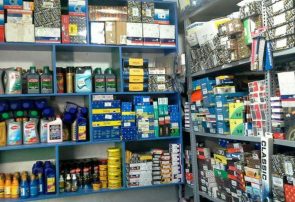 کشف انبارهای احتکار لوازم یدکی خودرو در صومعه سرا کشف انبارهای احتکار لوازم یدکی خودرو در صومعه سرا