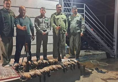 دستگیری شکارچیان متخلف و کشف ۲۱ لاشه پرنده در سیاه کشیم صومعهسرا دستگیری شکارچیان متخلف و کشف ۲۱ لاشه پرنده در سیاه کشیم صومعهسرا