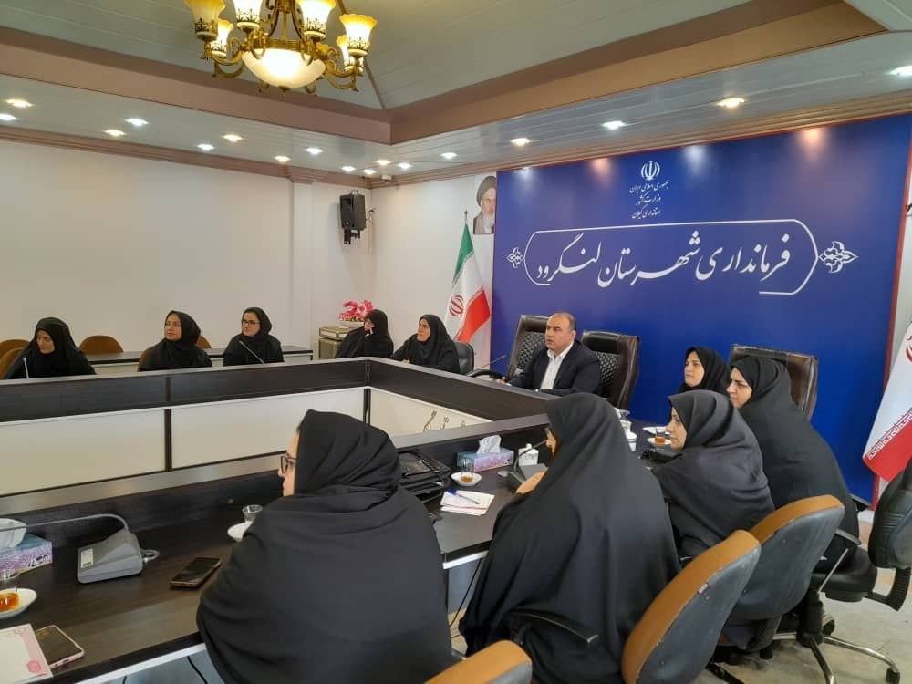 گیلان جزو استانهای برتر در انتصاب مدیران زن است | نقش بانوان در خانواده «بی‌بدیل و سخت» است