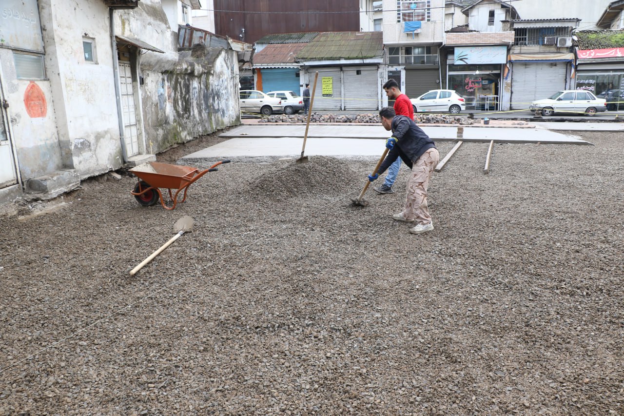 آغاز عملیات کف سازی محلات خمیرکلایه و شعربافان آغاز عملیات کف سازی محلات خمیرکلایه و شعربافان